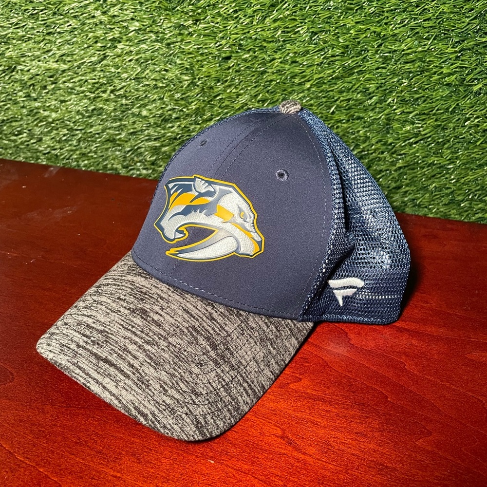 Nashville Predators NHL Like New Authentic Pro Hat